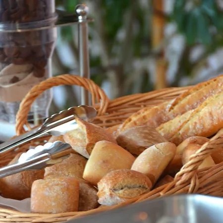 Hotell Restaurant Dolce Ajaccio (Corsica)